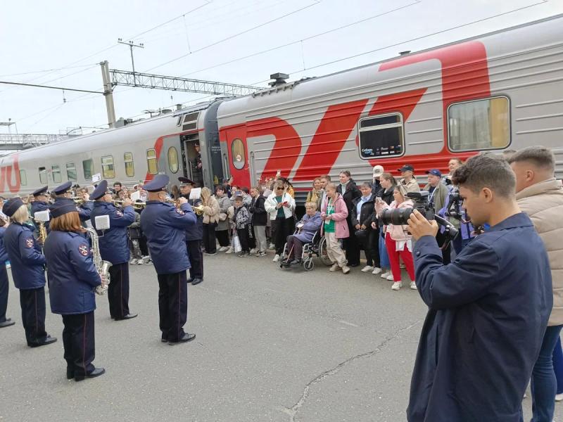 На поезде по городам Сибири: новый железнодорожный круиз глазами участников