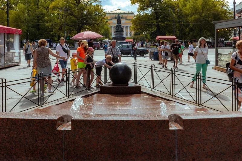 В Северную столицу за счастьем и удачей. ТОП-10 мест в Петербурге, где можно загадать желание