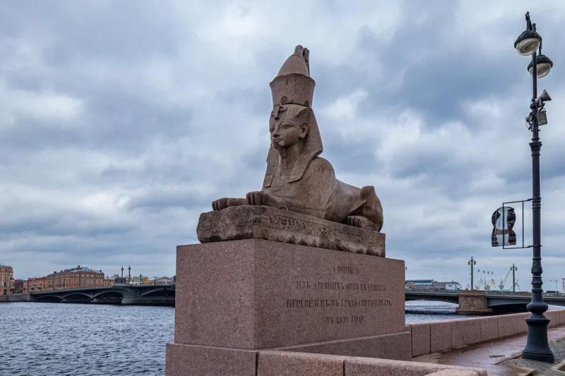 В Северную столицу за счастьем и удачей. ТОП-10 мест в Петербурге, где можно загадать желание