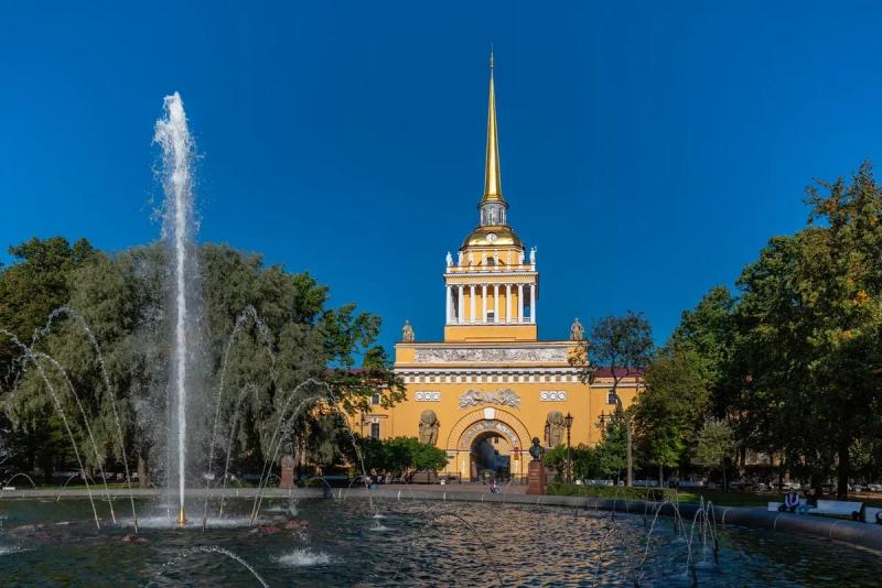 В Северную столицу за счастьем и удачей. ТОП-10 мест в Петербурге, где можно загадать желание